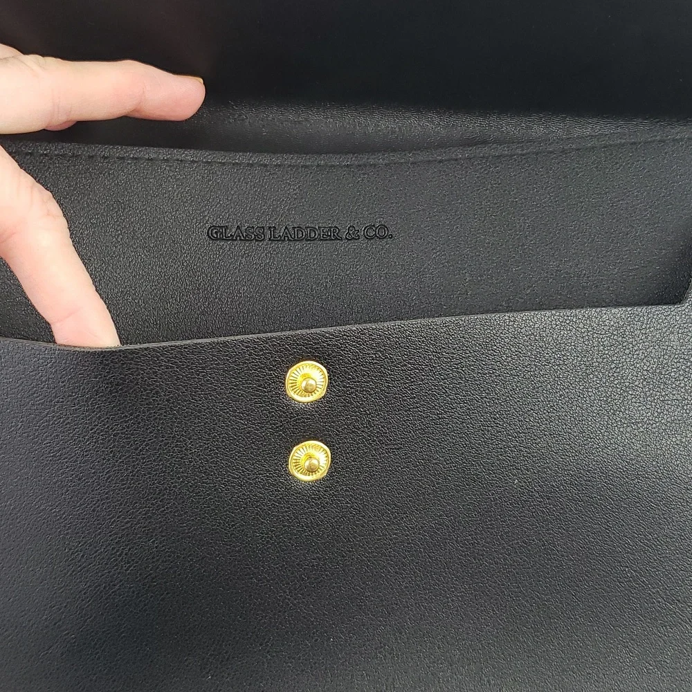 Glass Ladder & Co. Megan Portfolio Organizer Clutch in Black